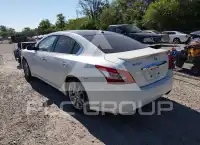 2010 Nissan MAXIMA фото