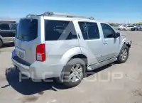 2010 Nissan PATHFINDER photo