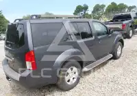 2010 Nissan PATHFINDER photo