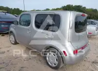 2010 Nissan Cube photo