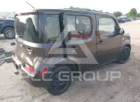 2010 Nissan Cube photo