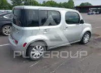 2010 Nissan Cube фото