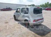 2010 Nissan Cube photo