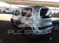 2010 Nissan Cube фото