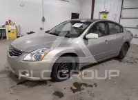 2010 Nissan ALTIMA photo