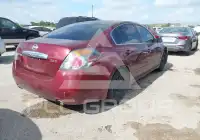 2010 Nissan ALTIMA photo