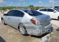 2010 Nissan ALTIMA photo