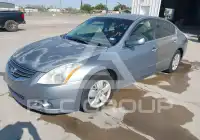 2010 Nissan ALTIMA фото