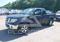 2010 Nissan FRONTIER photo