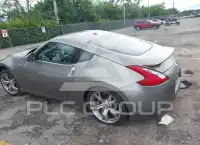 2010 Nissan 370Z фото