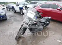 2010 Harley-Davidson FXDB фото