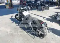 2010 Harley-Davidson FXDB photo