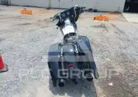2010 Harley-Davidson FLHTCU photo
