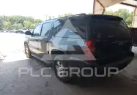 2010 Chevrolet Suburan photo