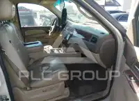 2010 Chevrolet Suburan фото
