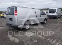 2010 Chevrolet Express фото