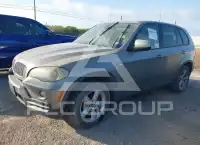 2010 BMW X5 фото