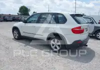 2010 BMW X5 photo