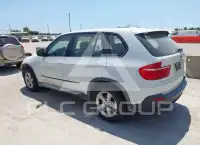 2010 BMW X5 photo