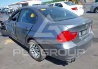 2010 BMW 328 photo