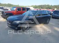 2010 BMW 750 фото