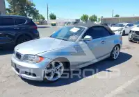 2010 BMW 135 photo