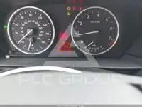 2010 BMW 528 photo