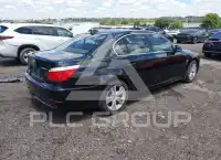 2010 BMW 528 photo