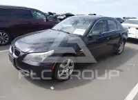 2010 BMW 528 photo