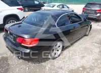2010 BMW 335 фото