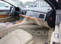 2010 Jaguar XF фото