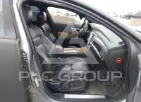 2010 Jaguar XF фото
