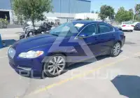 2010 Jaguar XF фото