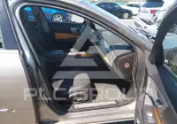 2010 Jaguar XF фото