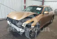 2010 Infinity FX35 фото