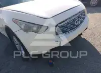 2010 Infinity FX35 фото