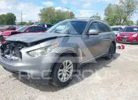 2010 Infinity FX35 фото