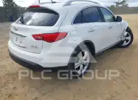 2010 Infinity FX35 photo