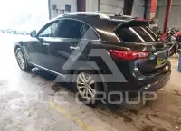 2010 Infinity FX35 фото