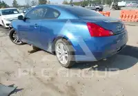 2010 Infinity G37 фото