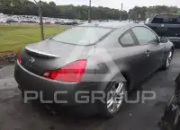 2010 Infinity G37 photo