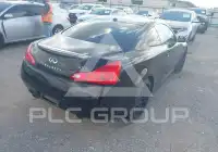 2010 Infinity G37 photo