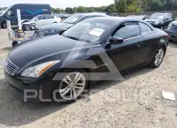 2010 Infinity G37 photo