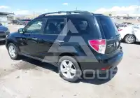 2010 Subaru Forester photo