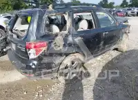 2010 Subaru Forester фото