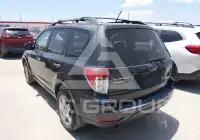 2010 Subaru Forester photo