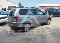 2010 Subaru Forester фото
