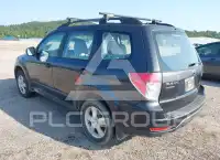 2010 Subaru Forester фото