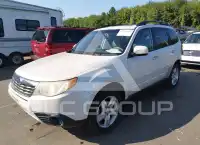 2010 Subaru Forester фото