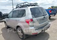 2010 Subaru Forester фото